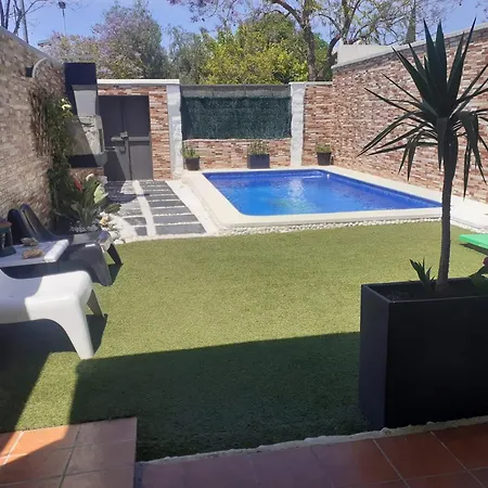 Holiday home Casa Adosada Bormujos