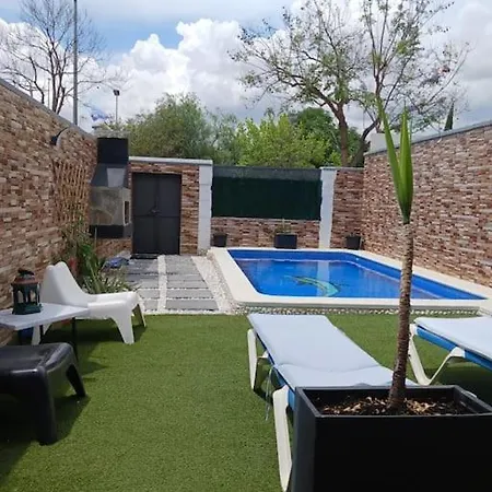 Casa Adosada Holiday home Bormujos